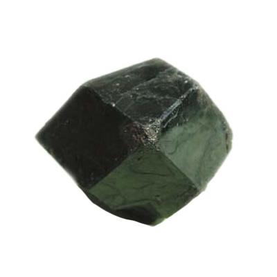 Grenat Noir Pierre Brute (taille cristaux 100 à 150 carats)