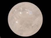 Boule en pierre de Cristal de Roche Laiteuse (5 cm) avec socle