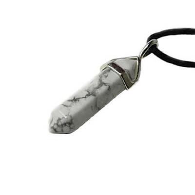 Pendentif Pointe en Howlite Blanche montage argenté (3,5 à 4 cm)