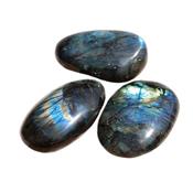 Labradorite Gros galet pierre roulée (125 à 150 grammes)