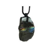 Pendentif de Labradorite pierre plate bord brut (2,5 à 3 cm)