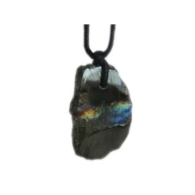 Pendentif de Labradorite pierre plate bord brut (2,5 à 3 cm)