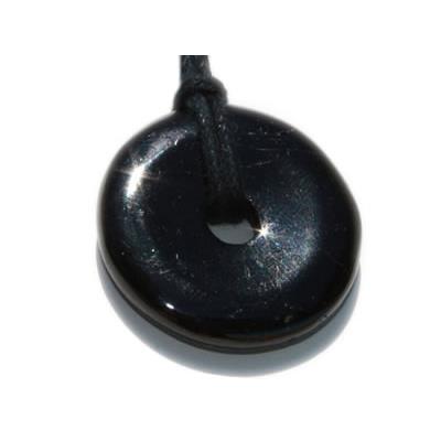 Tourmaline Noire ou Schorl Pendentif Pi Chinois de 2 cm