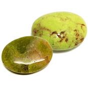 Opale Verte Gros galet pierre roulée (50 à 100 grammes)