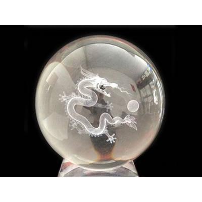 Boule Feng Shui en Cristal et Dragon (8 cm) avec socle